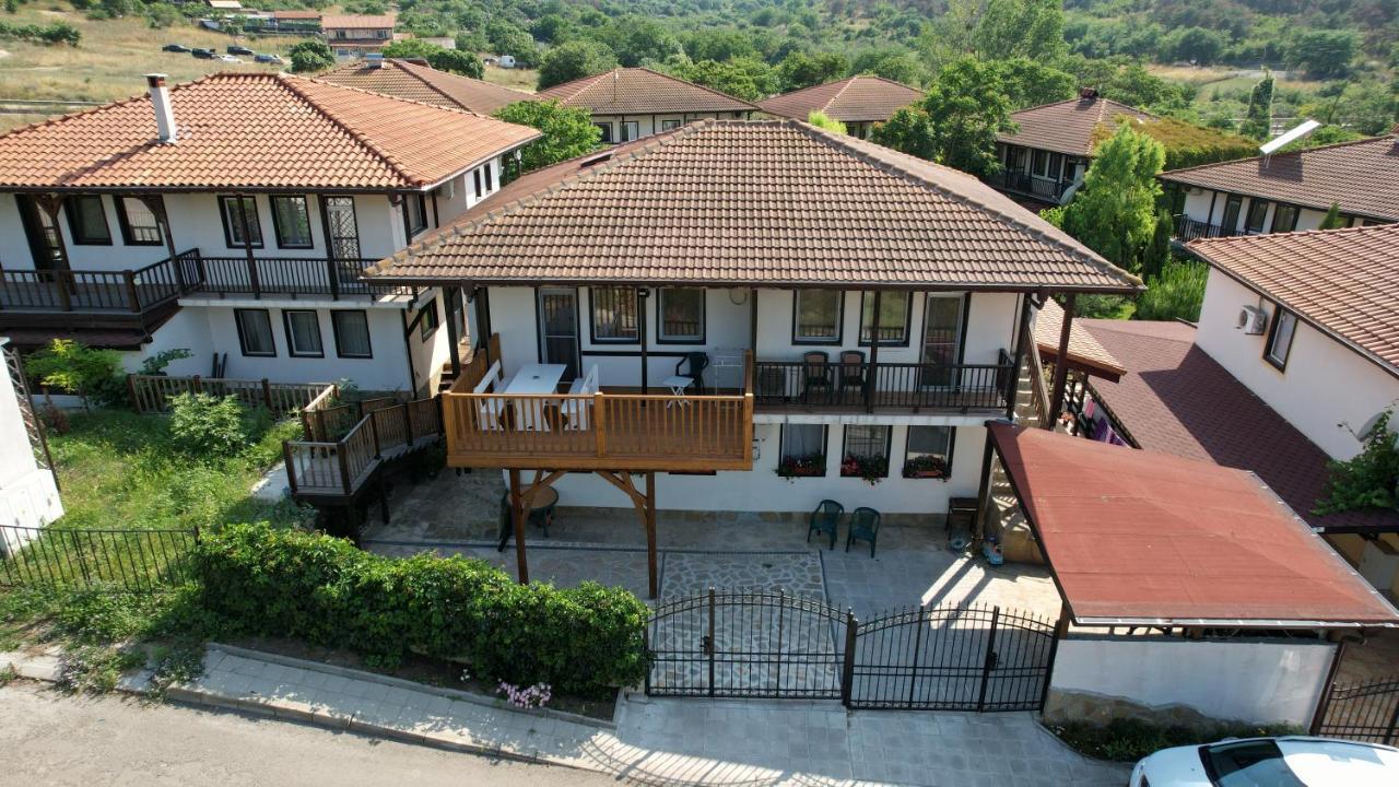 Apartment Nikol Sozopol Exterior photo